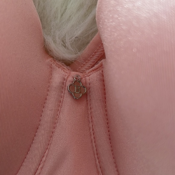 Breezies Women’s Pink Size 38B Bra - Picture 4 of 10